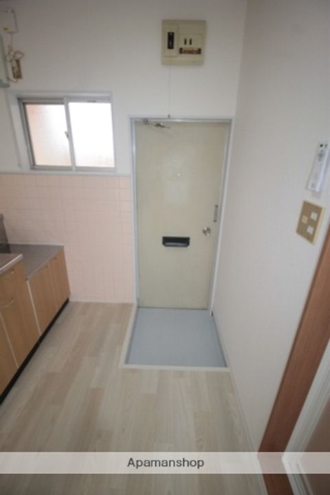 プティビジューの玄関