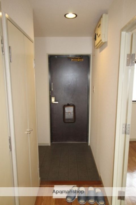 第2高杉マンションの玄関