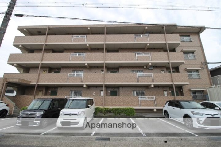 ブランドールの外観