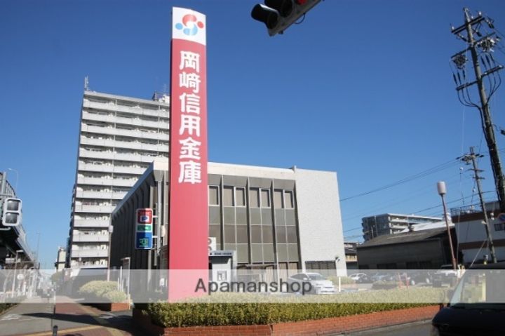 コーポラスヤスイの周辺