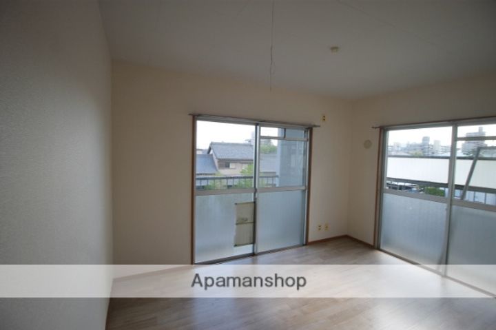 コーポやすり苑の内装