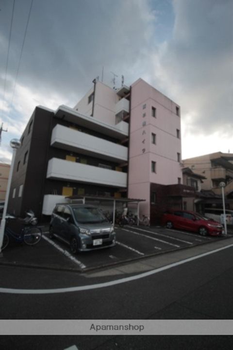 高杉雅ハイツの外観