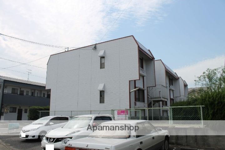 ファミール清水C1の外観