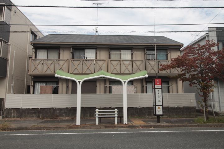 八田ハイツの外観