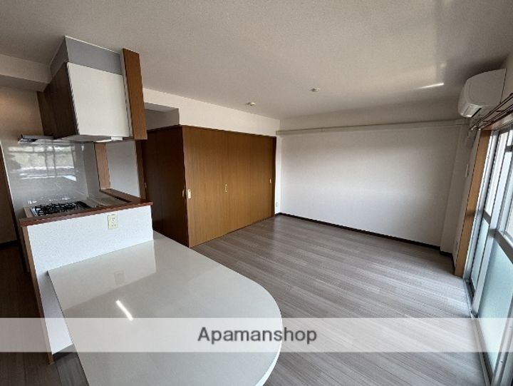 コーポニュー中川40Bの居間