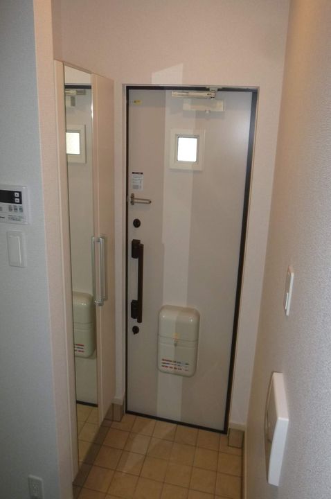 サン・ノーブルの玄関