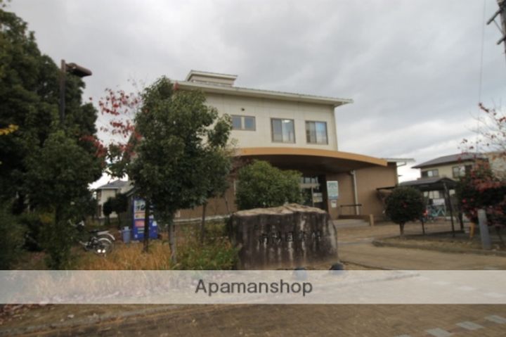 メゾンブローニュDの周辺