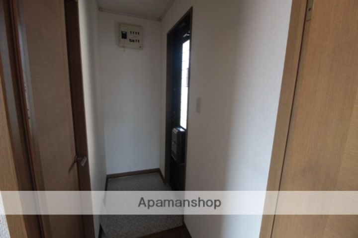 グランパス犬飼の玄関