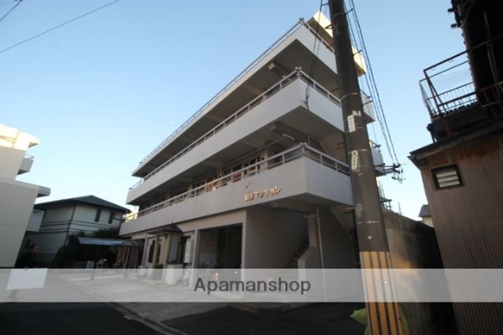 加藤マンションの外観