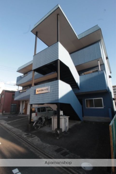 セントラルハイツの外観