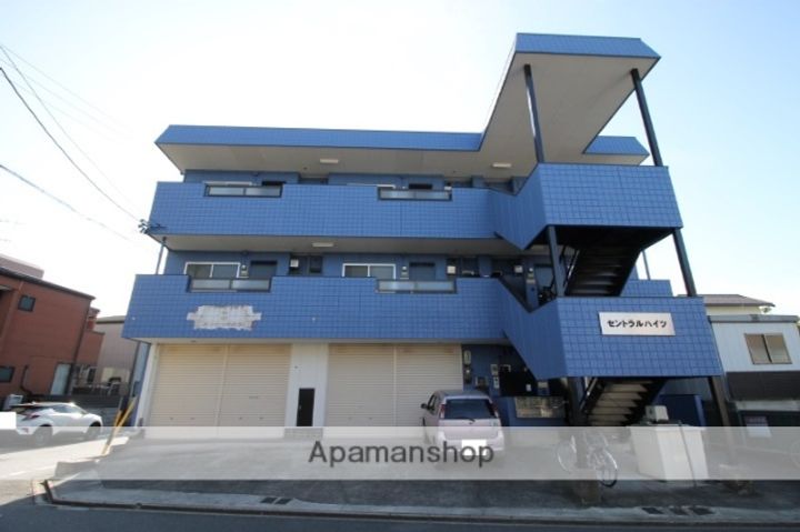 セントラルハイツの外観