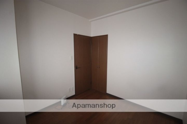 グラフィージュの内装