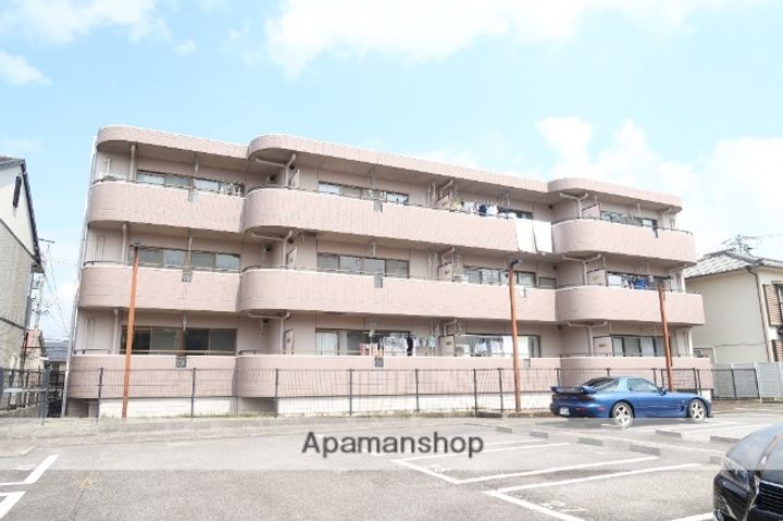 正和 マンションの外観