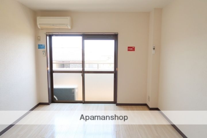 ラポール 川本の内装