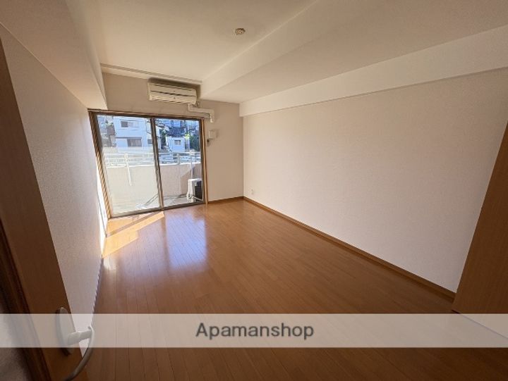 アルカディア Ⅷの内装