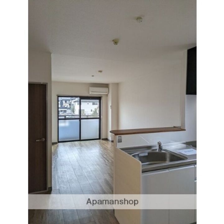 ハートフル鴨田.の居間