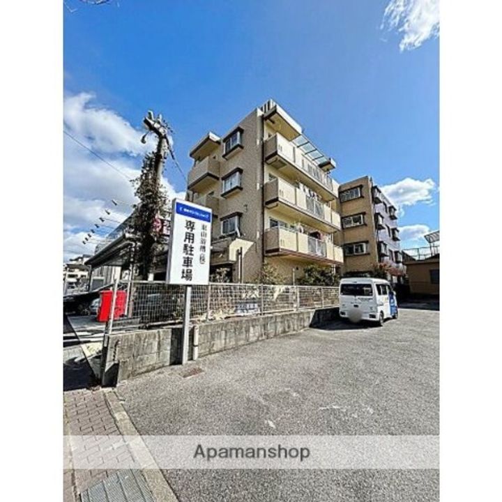 エトワールOZU.の外観