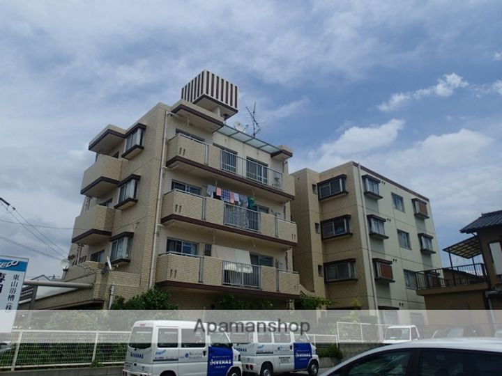 エトワールOZU.の外観