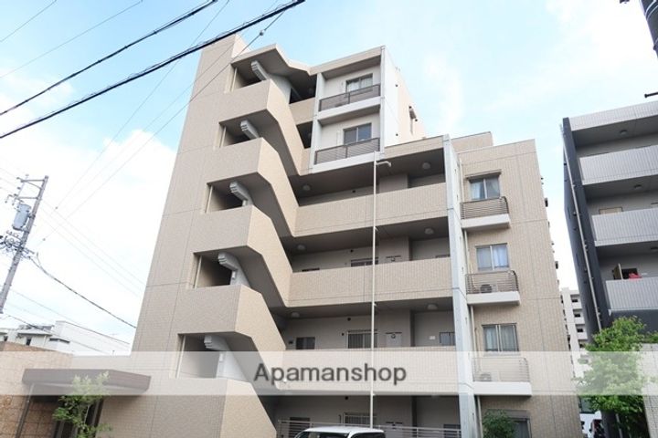 愛知県名古屋市名東区社台3丁目の賃貸マンションの外観
