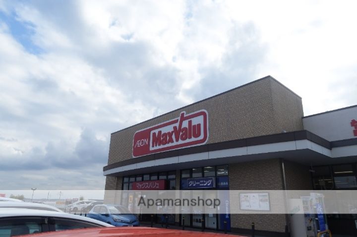 Y・E・S SPAZIOの周辺