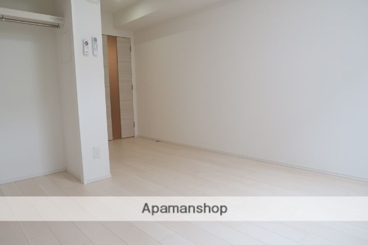 フラシア一社の内装