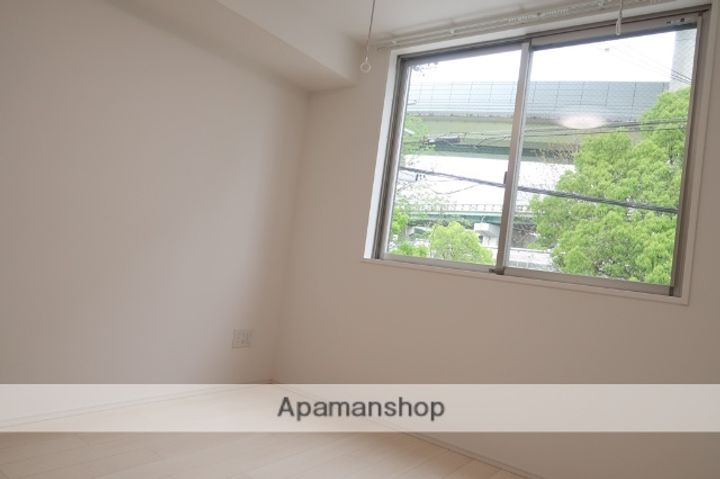 フラシア一社の内装