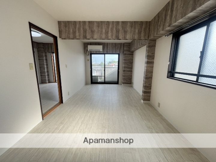 ライフク猪高台.の内装