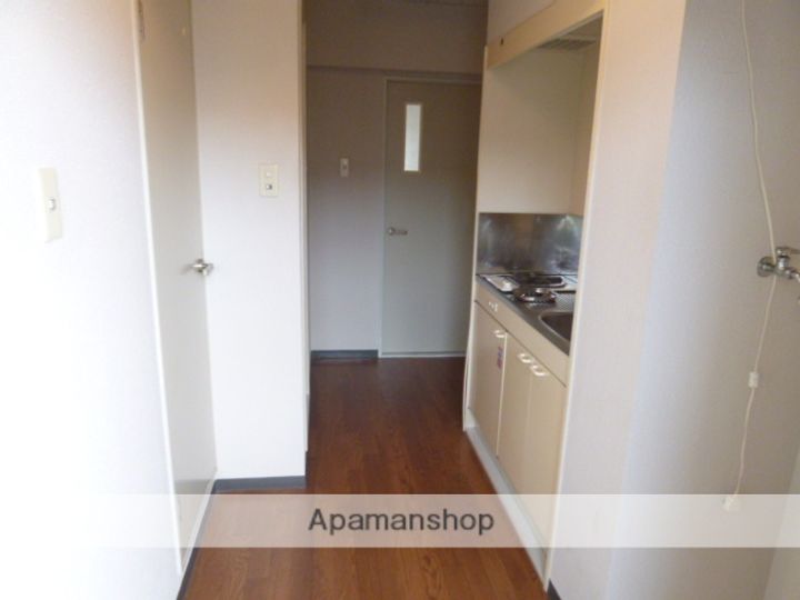 ネオポイント 20の玄関