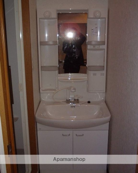 ヨシキ ビルのその他画像