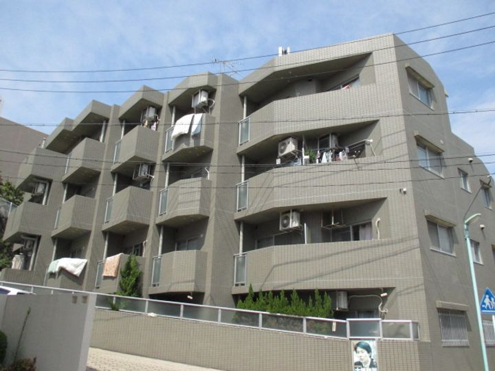 ラウムズ虹ヶ丘302の外観