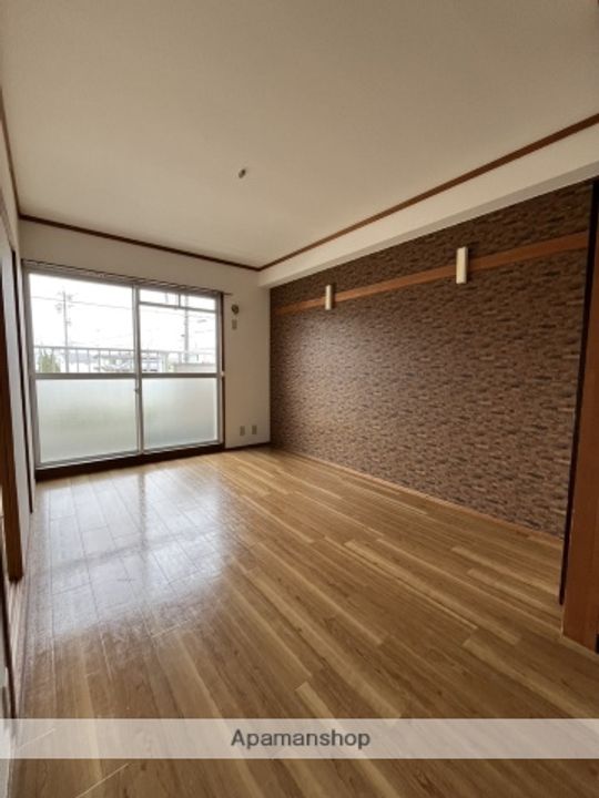 シティライフ藤森の居間