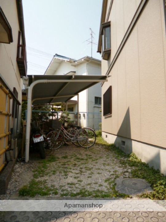 タウニー照が丘の外観