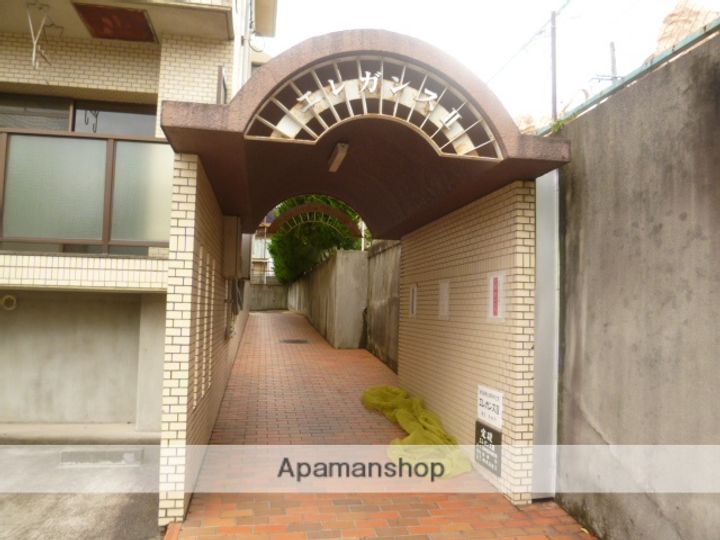 エレガンスⅡの外観