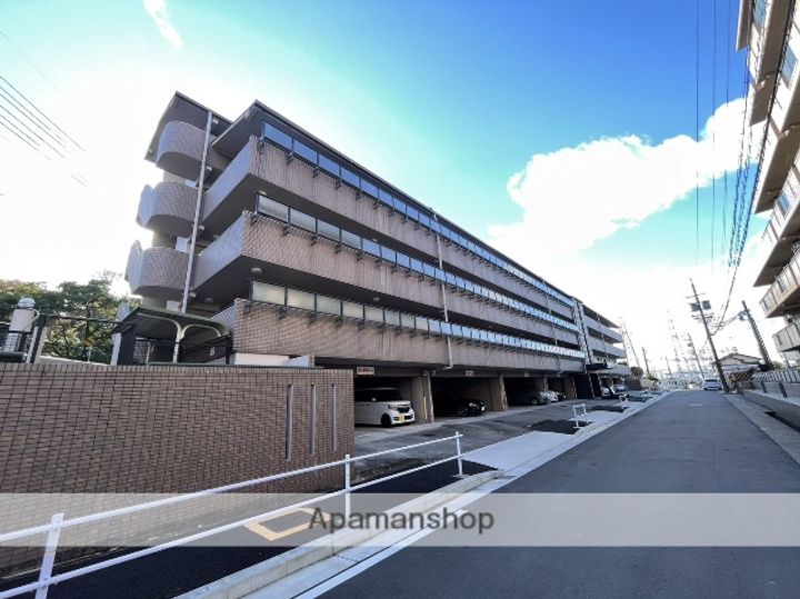 シャーウッド明徳公園の外観