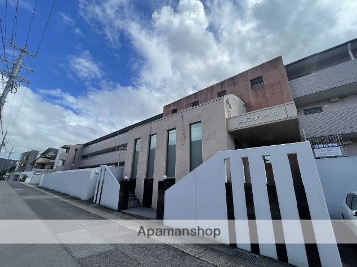 メゾンテンペルの外観