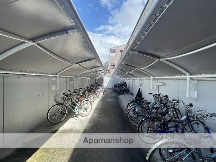 メゾンテンペルの外観