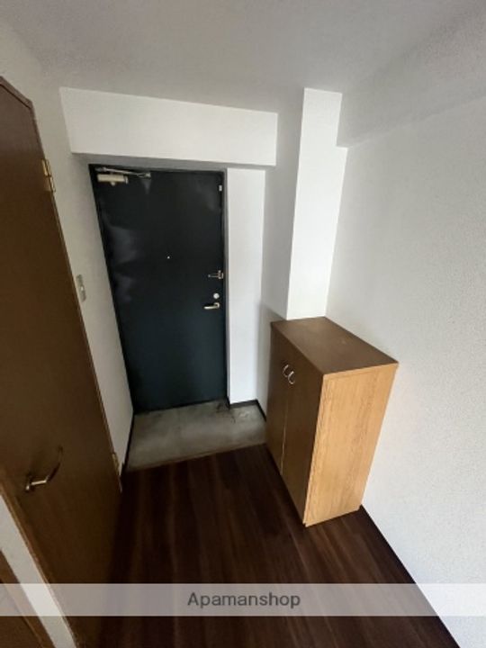 ウィンハイツ長久手の玄関