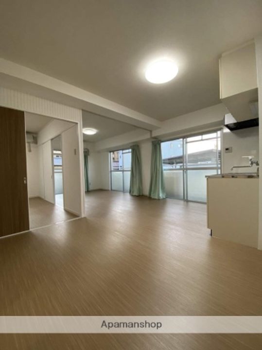 シェモアの内装