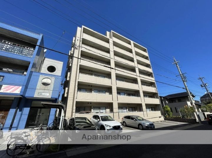 ホワイトホフマンの外観