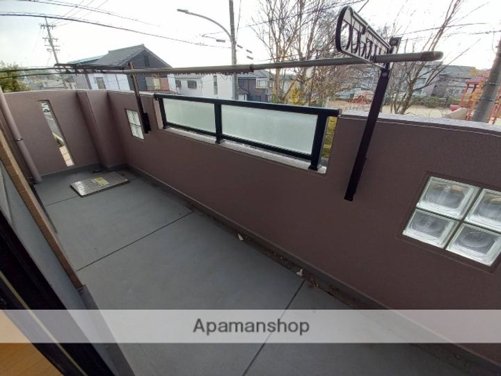 ESCOIRのその他画像