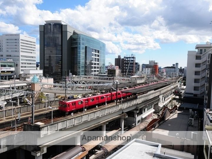 アフロディーテ96603の周辺