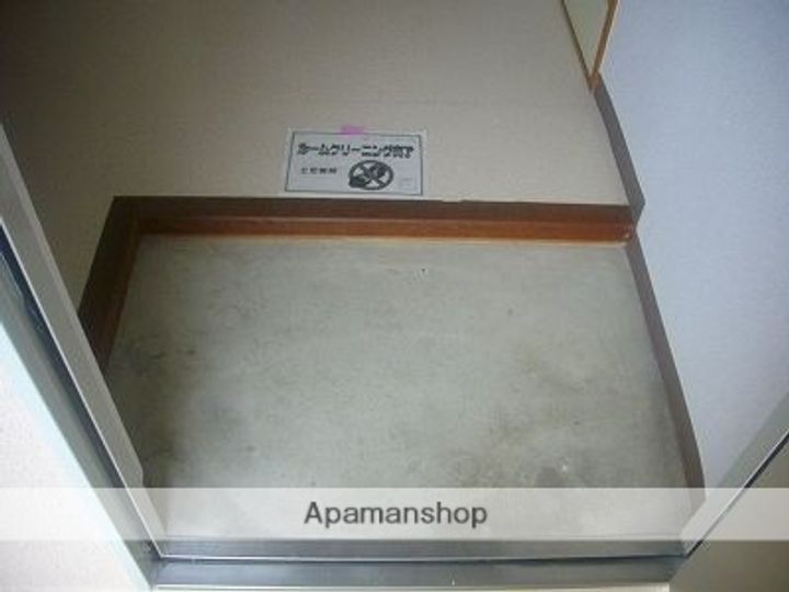 ベルメゾン錦1Jの玄関