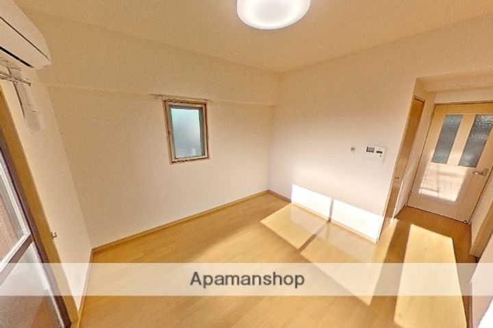 名藤ビルの内装