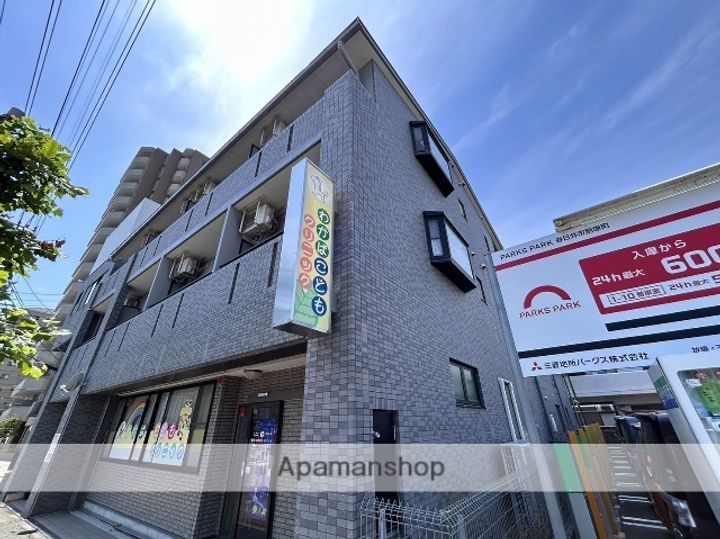 ドエルマルモ303の外観