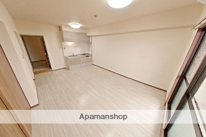 ハイツ林島の内装