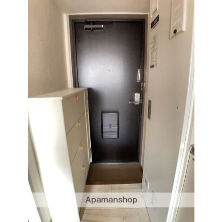 モワ鳥居松の玄関