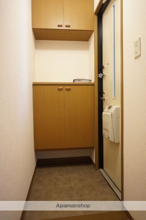 ウエストハウスの玄関