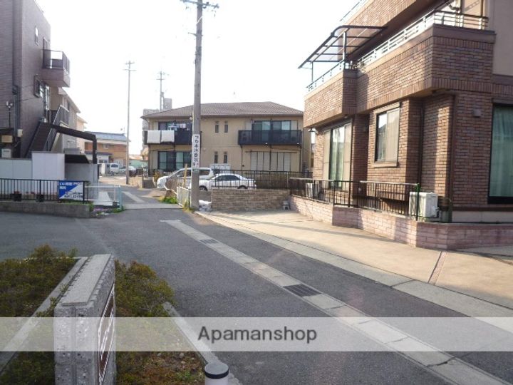 ウエストハウスの周辺