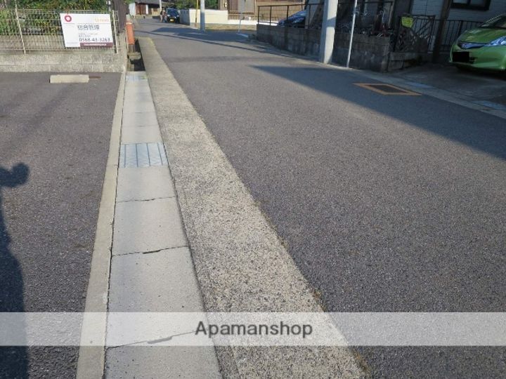 メープルハウスの周辺