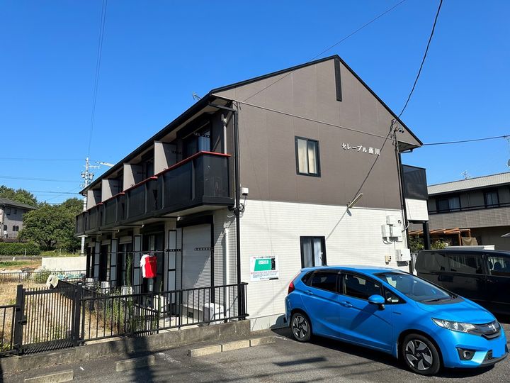 セレーブル藤川201の外観